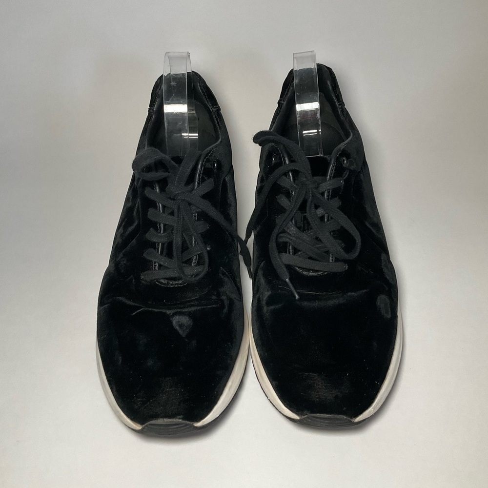 Vince Men's Black Garrett Velvet Lace Up Sneakers